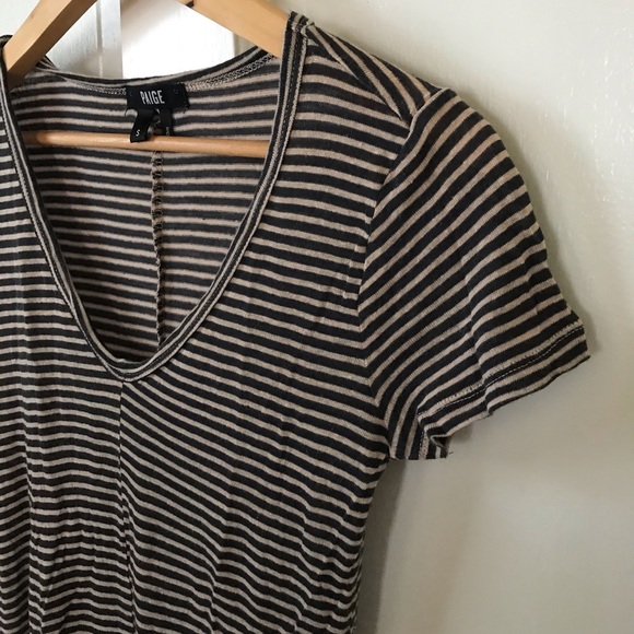 Paige Hadley striped v-neck soft t-shirt - Picture 5 of 10